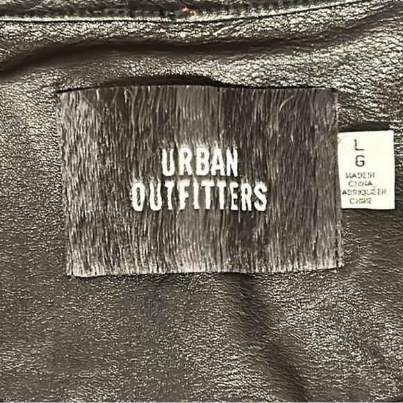 Urban Outfitters Snoh Faux Leather Pink, Blue, Silver Metallic Jacket sz Large - Picture 4 of 16